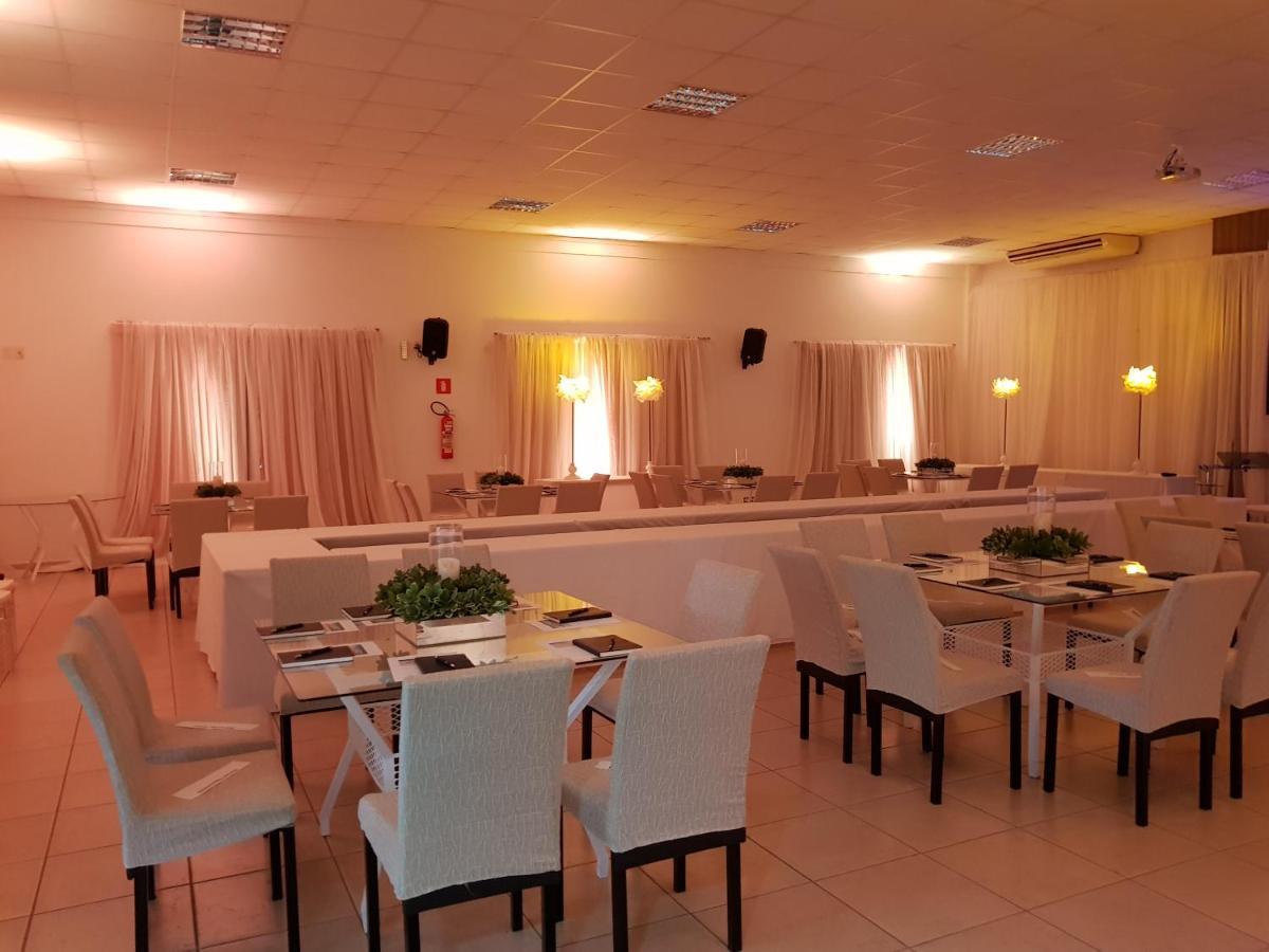 פראקטו Hotel Das Palmeiras מראה חיצוני תמונה